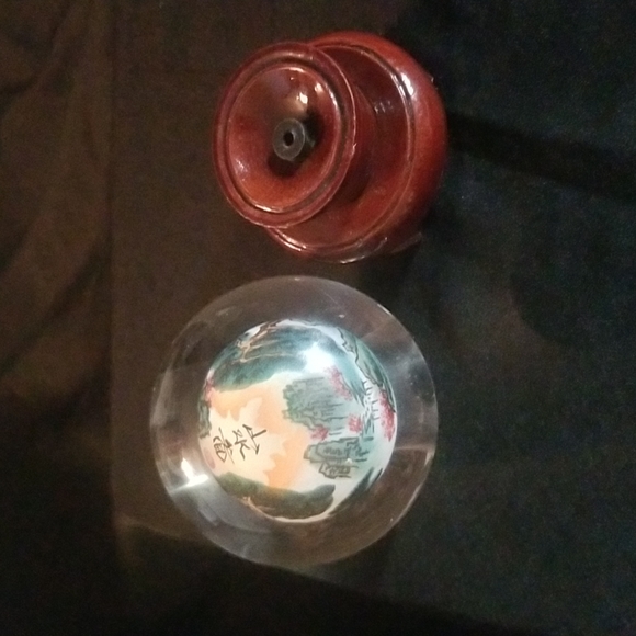 Glass Ball Art on wood stand - Picture 4 of 14